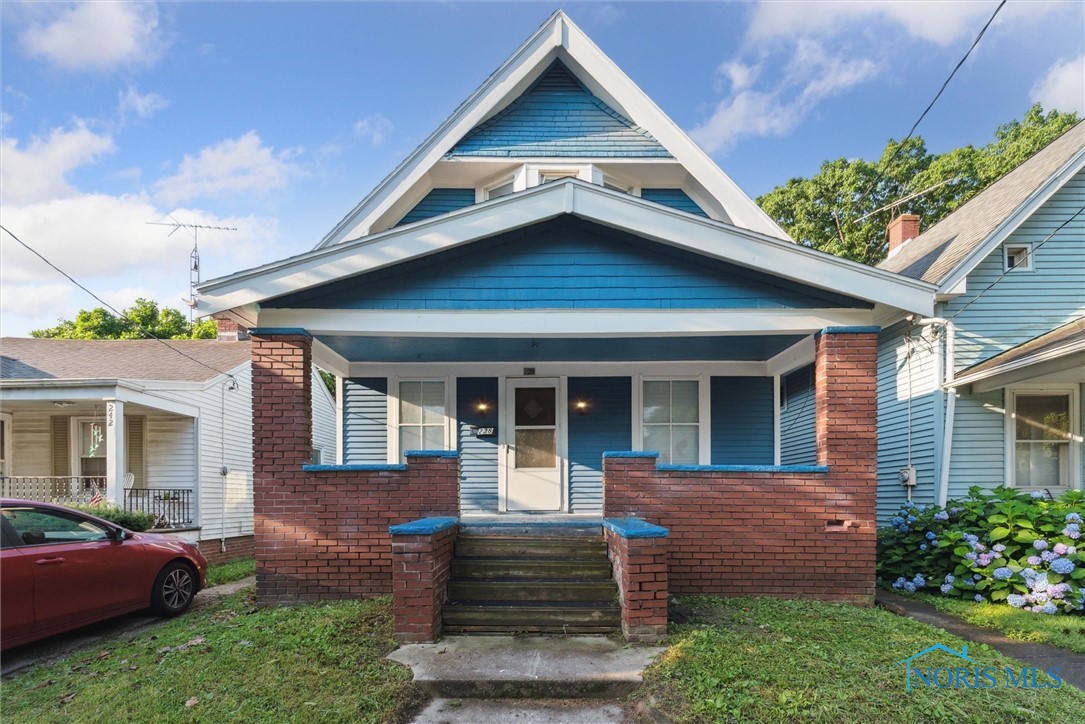 238 E. Pearl Street