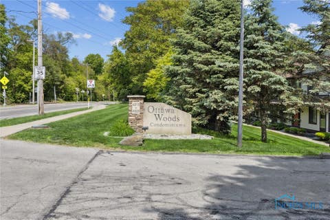 Photo for 4519 W Bancroft Street 4