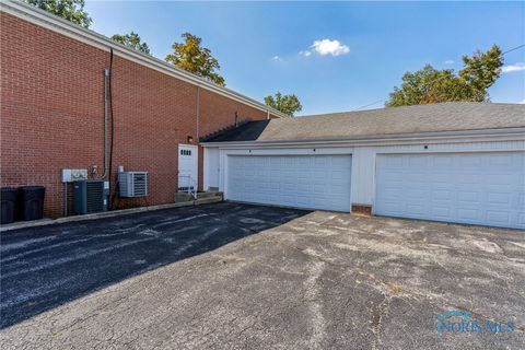 Tiny photo for 1926 Queenswood Drive #4, Findlay, OH 45840 (MLS # 6136643)