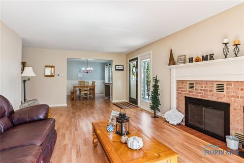 Tiny photo for 1926 Queenswood Drive #4, Findlay, OH 45840 (MLS # 6136643)