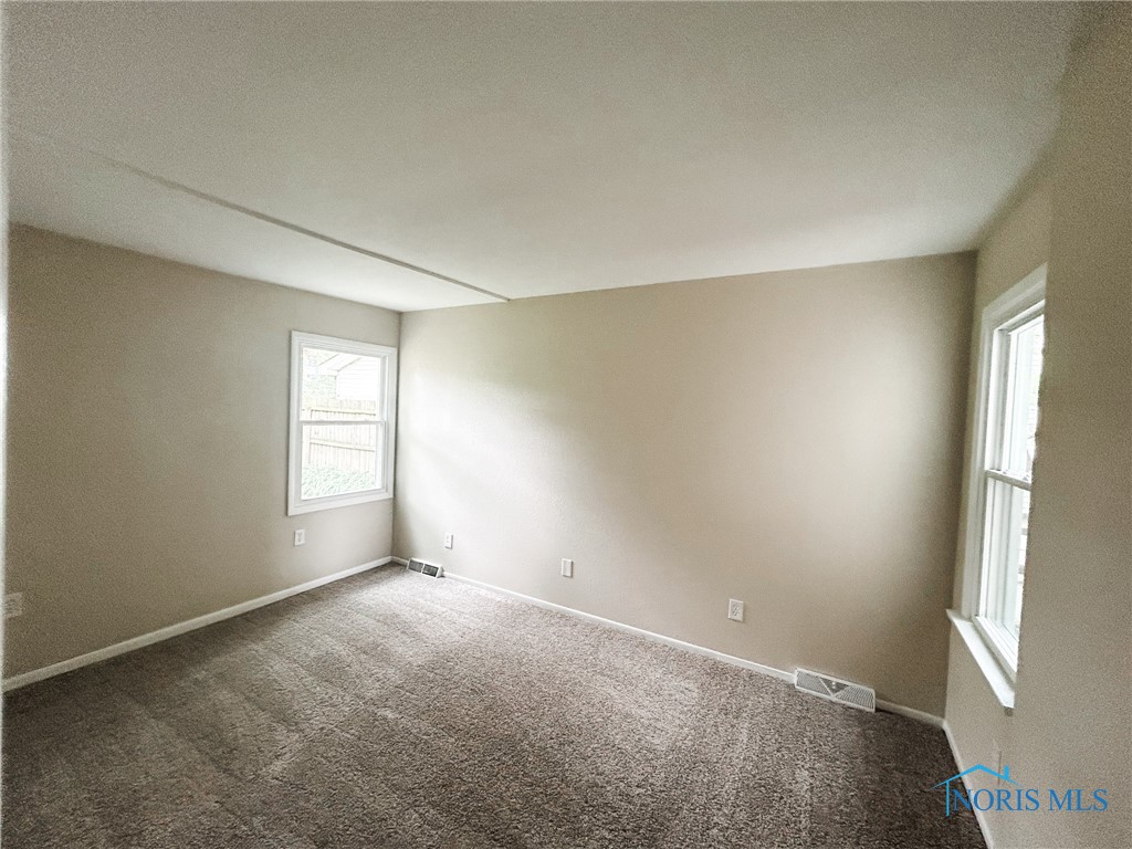 5820 Semoff Drive, Toledo, Ohio image 22