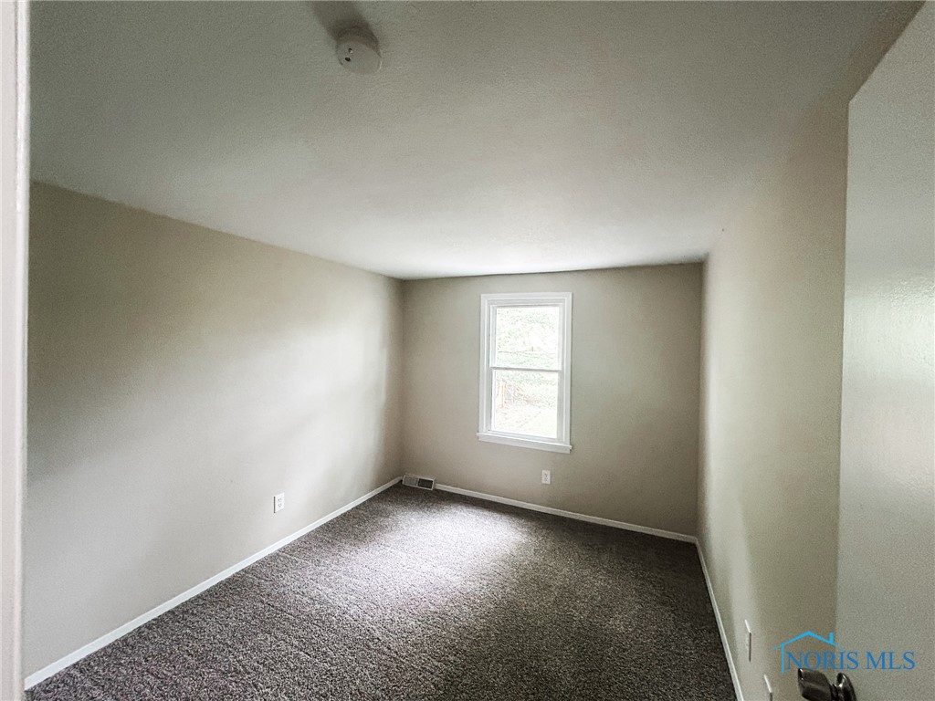 5820 Semoff Drive, Toledo, Ohio image 34