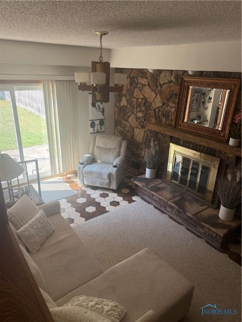 Tiny photo for 5501 Ruth Avenue, Toledo, OH 43613 (MLS # 6136113)
