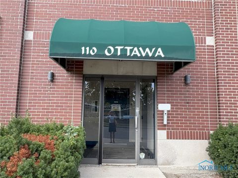 Tiny photo for 110 Ottawa Street #2F, Toledo, OH 43604 (MLS # 6136880)