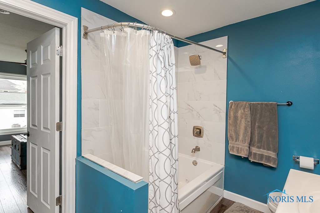 24269 W 2nd Street, Grand Rapids, Ohio image 37