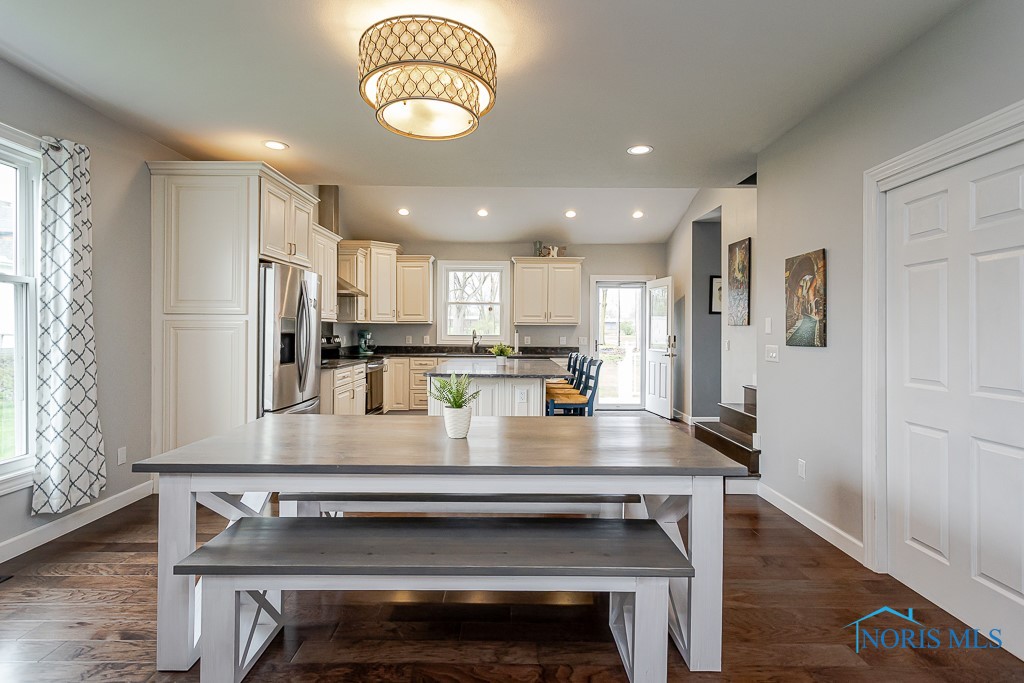 24269 W 2nd Street, Grand Rapids, Ohio image 10