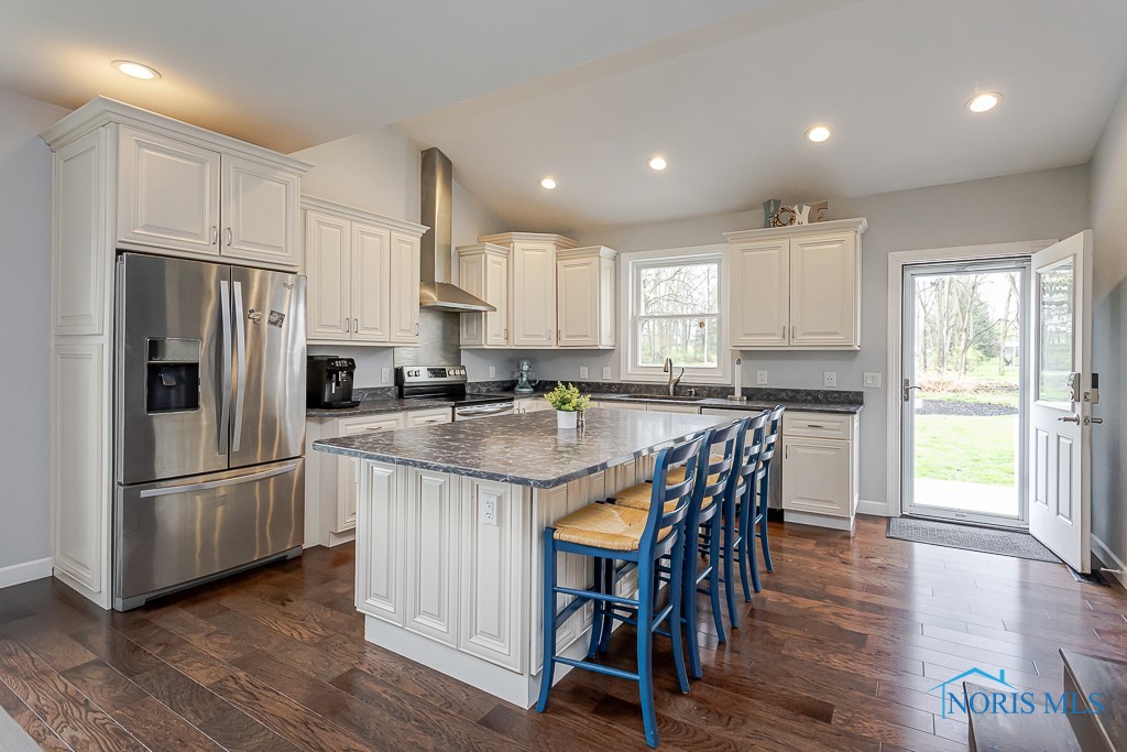 24269 W 2nd Street, Grand Rapids, Ohio image 11