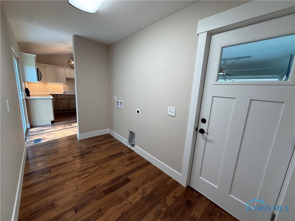 17649 Woodburn Avenue, Grand Rapids, Ohio image 32