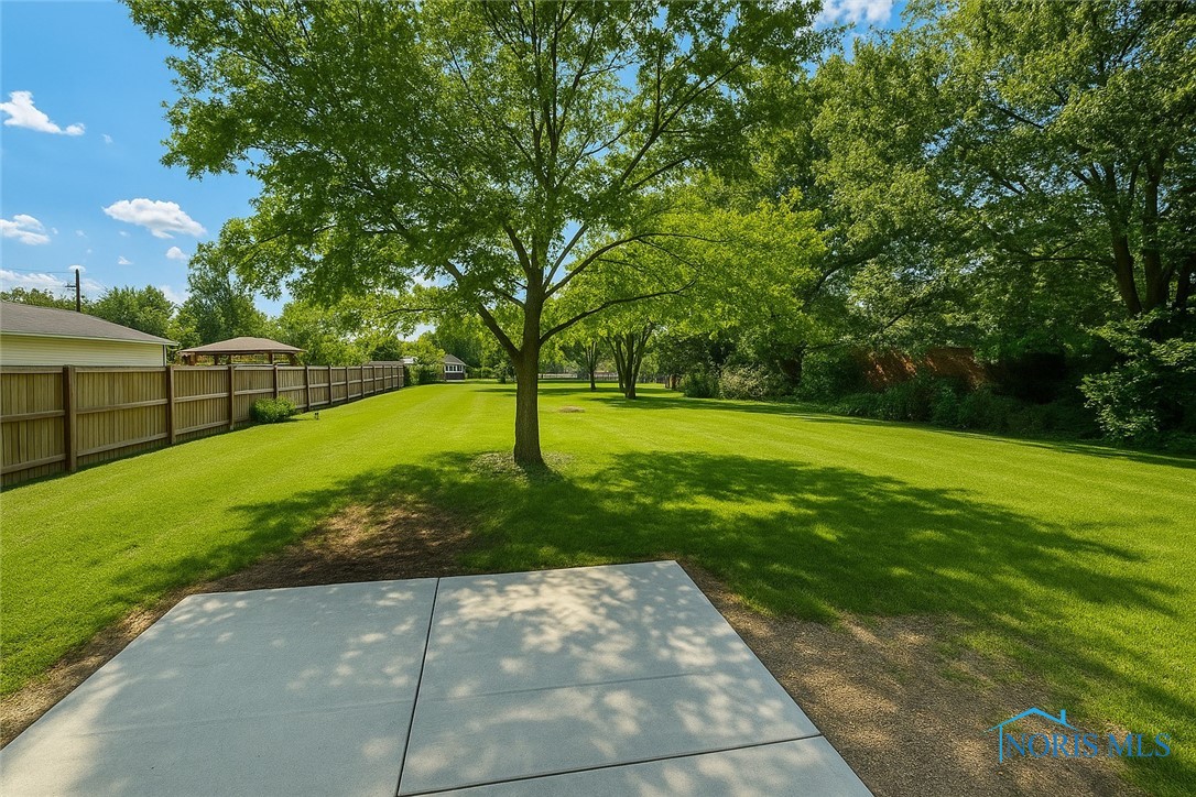 17649 Woodburn Avenue, Grand Rapids, Ohio image 34