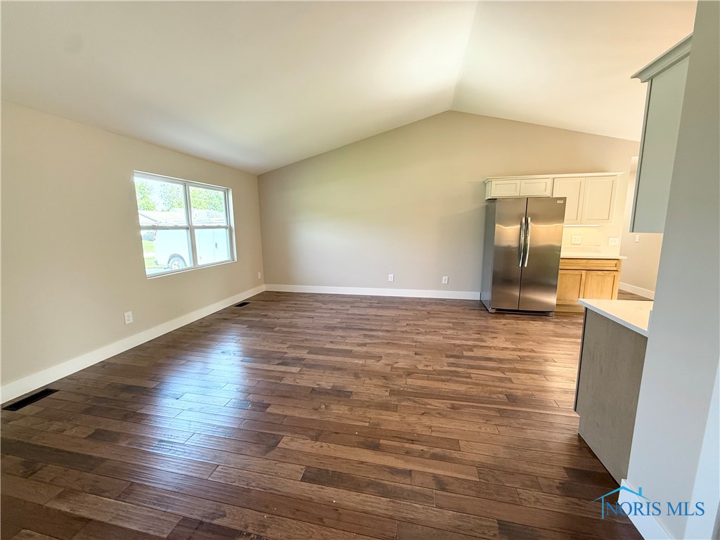 17649 Woodburn Avenue, Grand Rapids, Ohio image 10