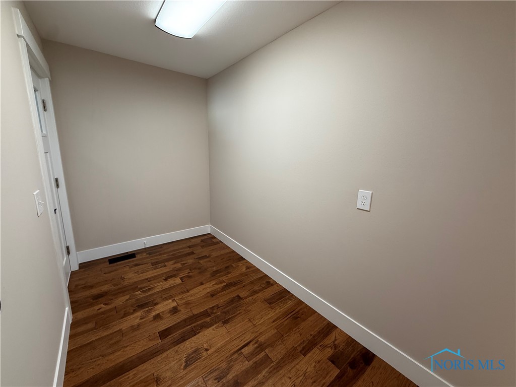 17649 Woodburn Avenue, Grand Rapids, Ohio image 33