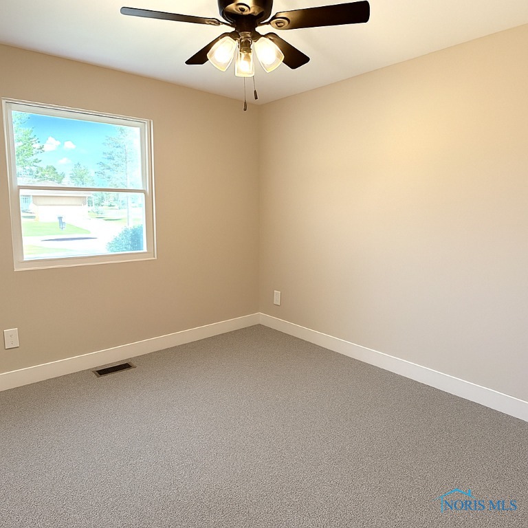 17649 Woodburn Avenue, Grand Rapids, Ohio image 29