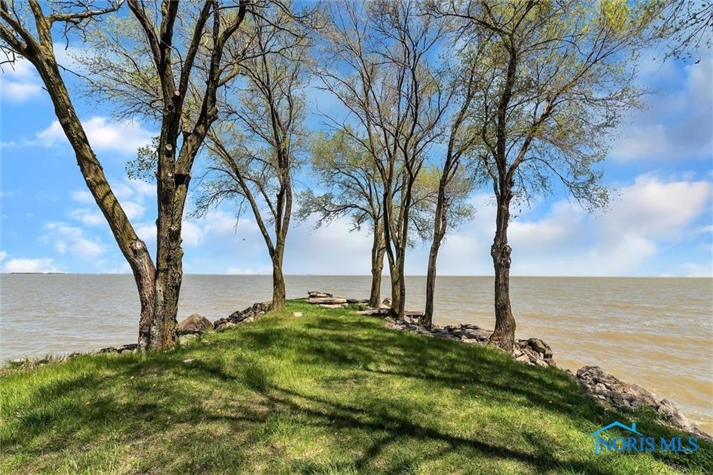 6434 Lakeway Drive, Oregon, Ohio image 45