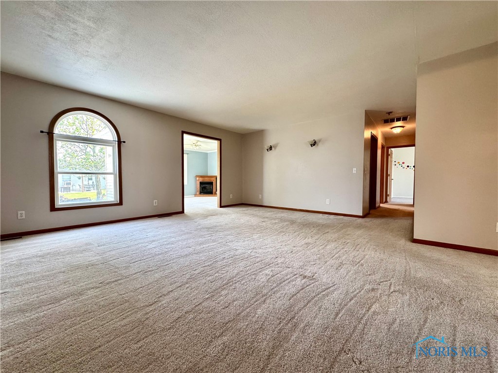 5117 Lake Shore Drive, Defiance, Ohio image 8