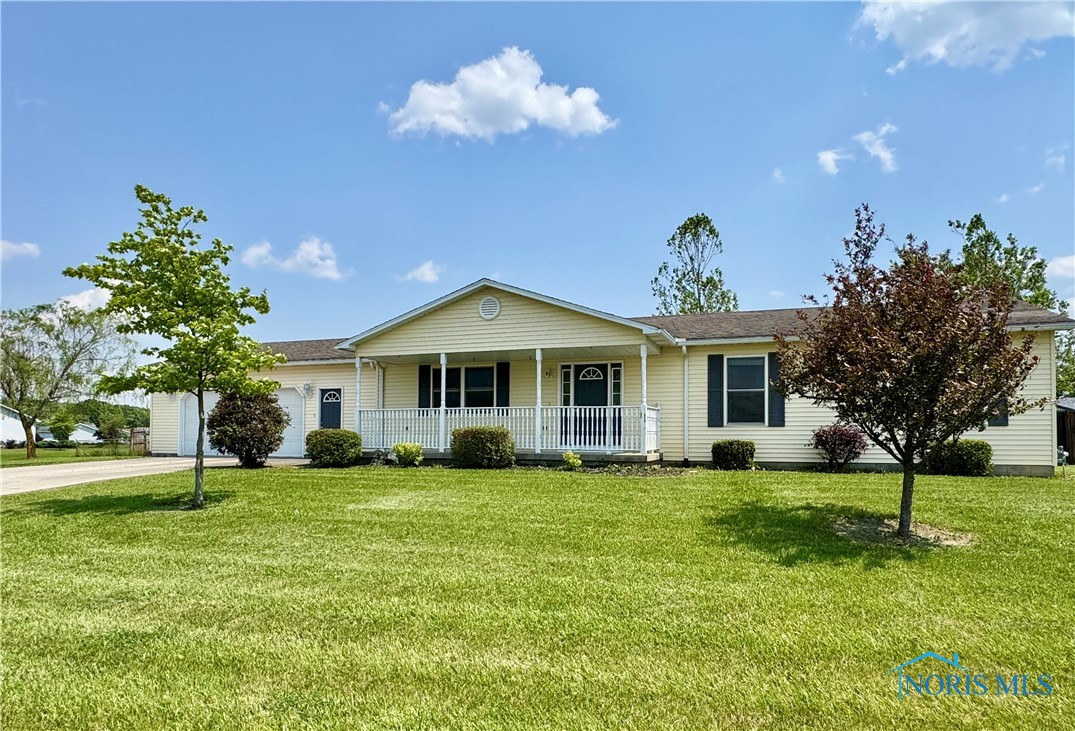 5117 Lake Shore Drive, Defiance, Ohio image 2