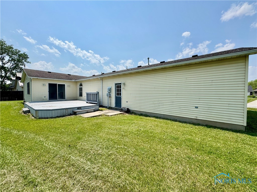 5117 Lake Shore Drive, Defiance, Ohio image 3