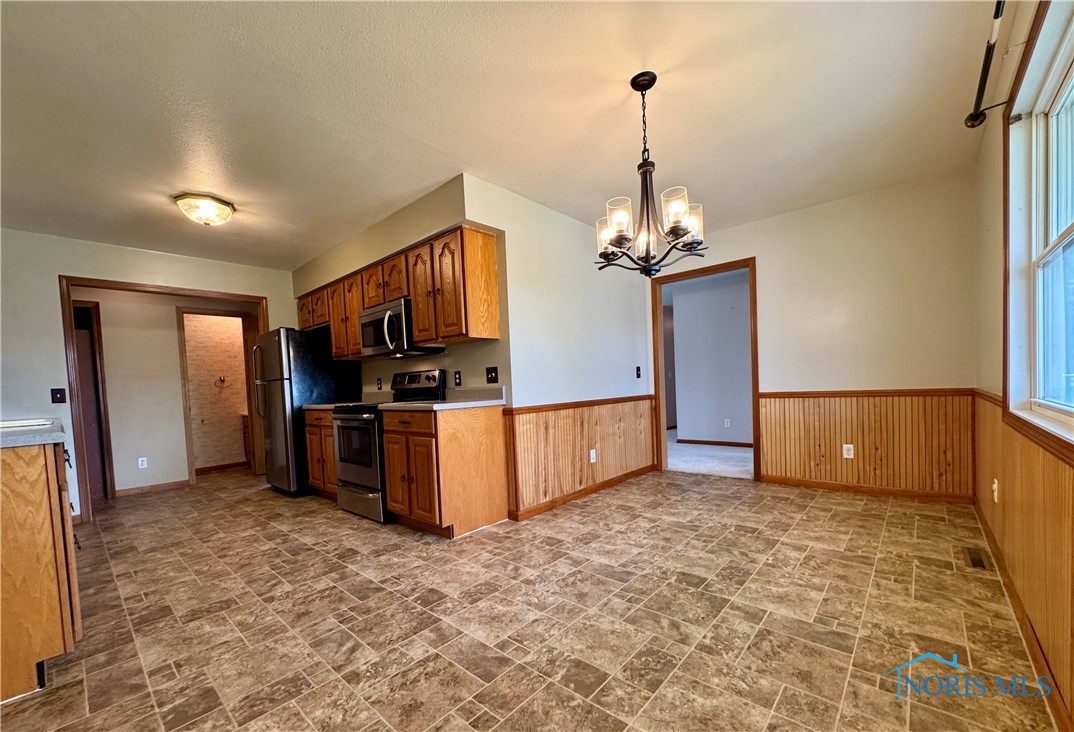 5117 Lake Shore Drive, Defiance, Ohio image 6