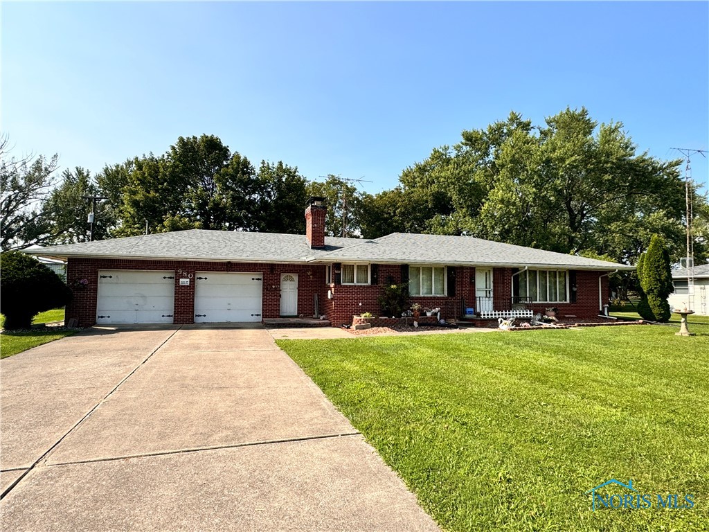 980 E Riverview Avenue, Napoleon, Ohio image 1