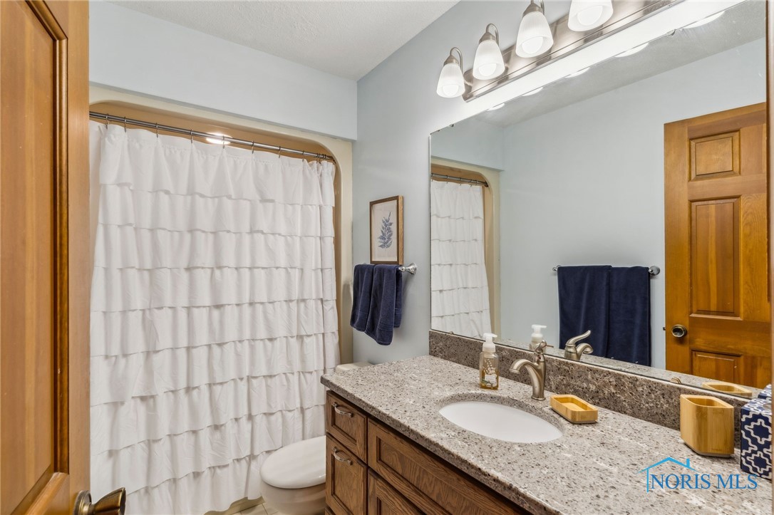 406 Scarlet Oak Avenue, Findlay, Ohio image 28