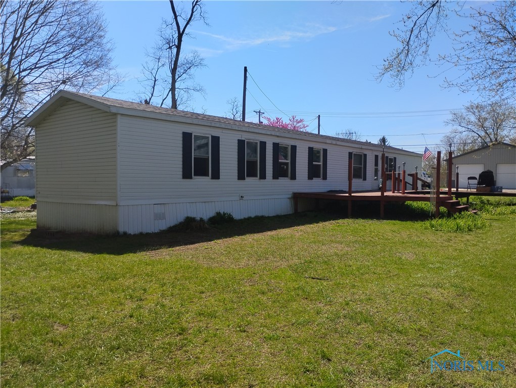 464 Second Street, Liberty Center, Ohio image 1