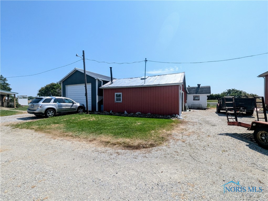 5341 Yates Road, Fostoria, Ohio image 9