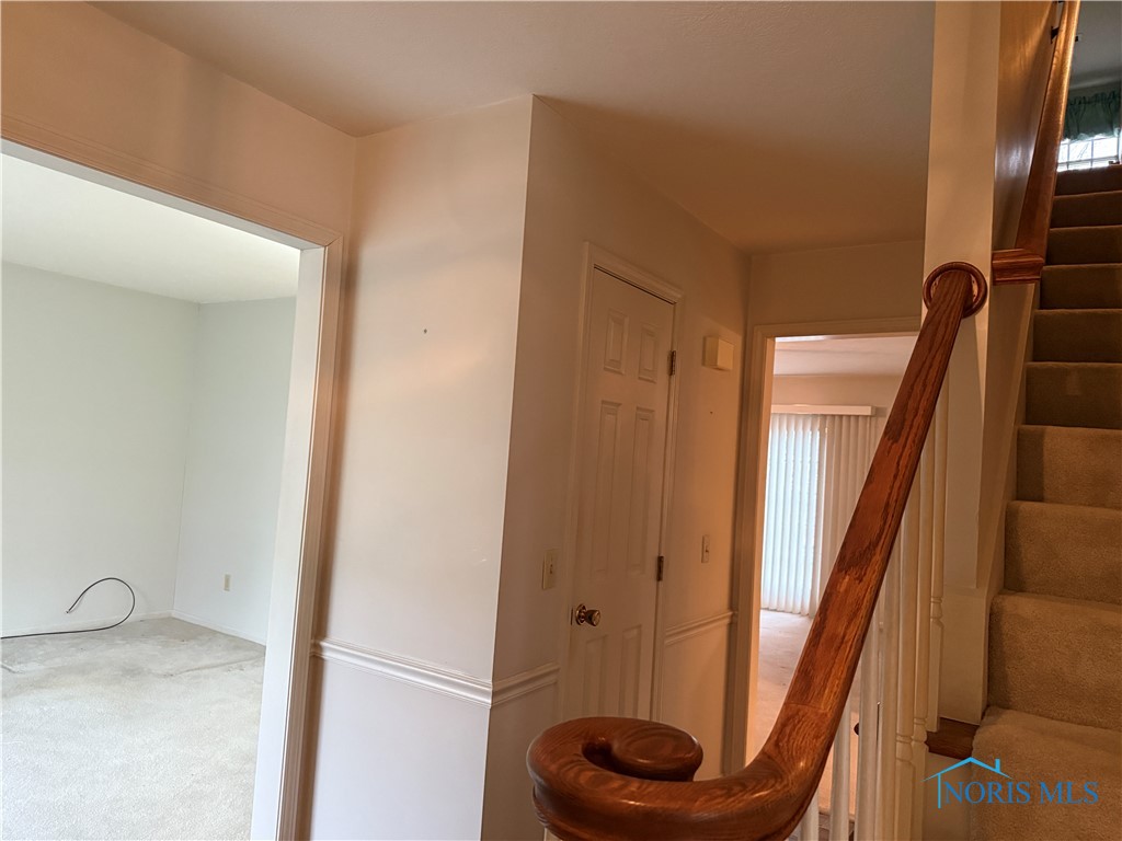 2642 Cherry Ridge Drive, Fremont, Ohio image 4
