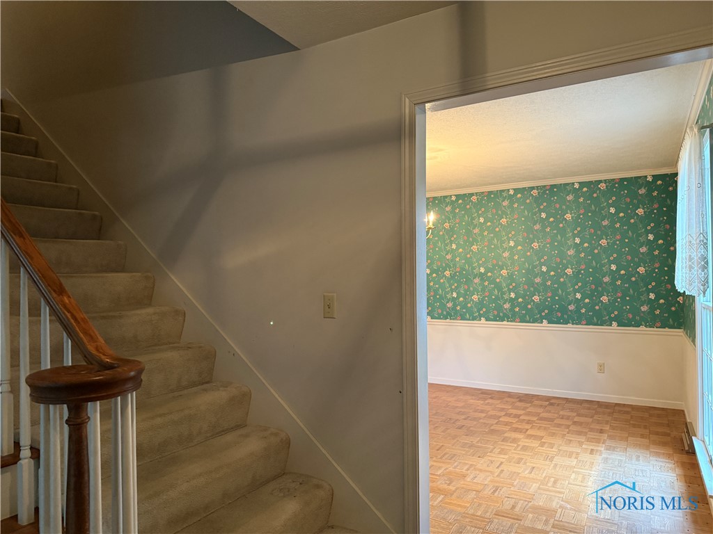 2642 Cherry Ridge Drive, Fremont, Ohio image 7