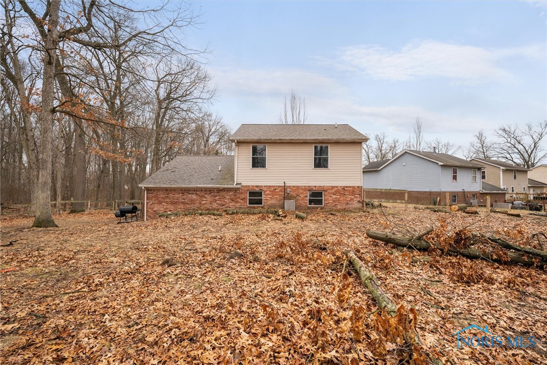 310 Oak Hill Court, Holland, Ohio image 26
