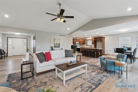Tiny photo for 535 Palm Drive, Findlay, OH 45840 (MLS # 6136360)