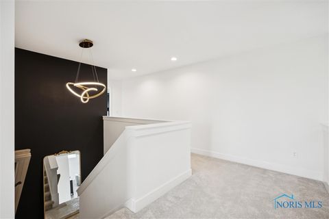 Tiny photo for 999 Stoneleigh Drive, Perrysburg, OH 43551 (MLS # 6131446)