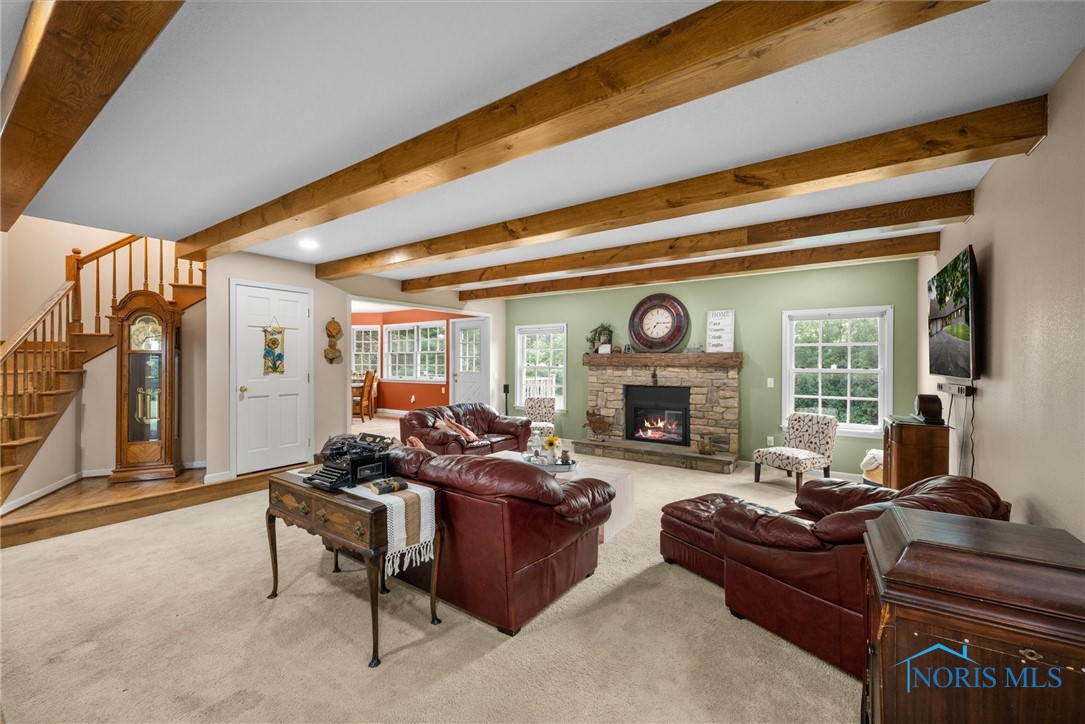 5002 Black Road