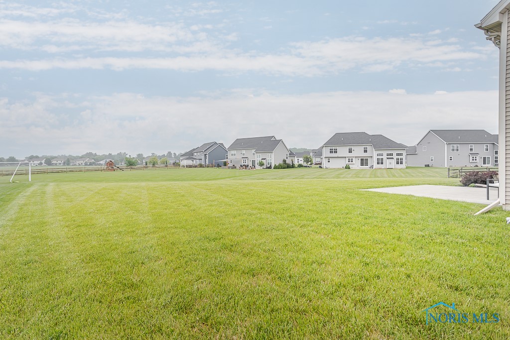 2902 Woods Edge Road, Perrysburg, Ohio image 47