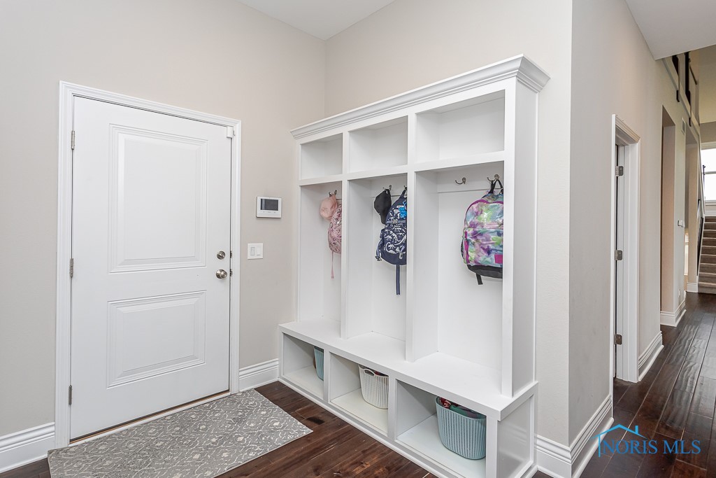 2902 Woods Edge Road, Perrysburg, Ohio image 24