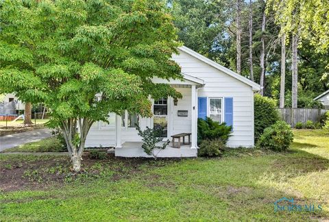 Tiny photo for 5433 Whiteford Road, Sylvania, OH 43560 (MLS # 6136056)