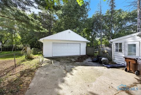 Tiny photo for 5433 Whiteford Road, Sylvania, OH 43560 (MLS # 6136056)