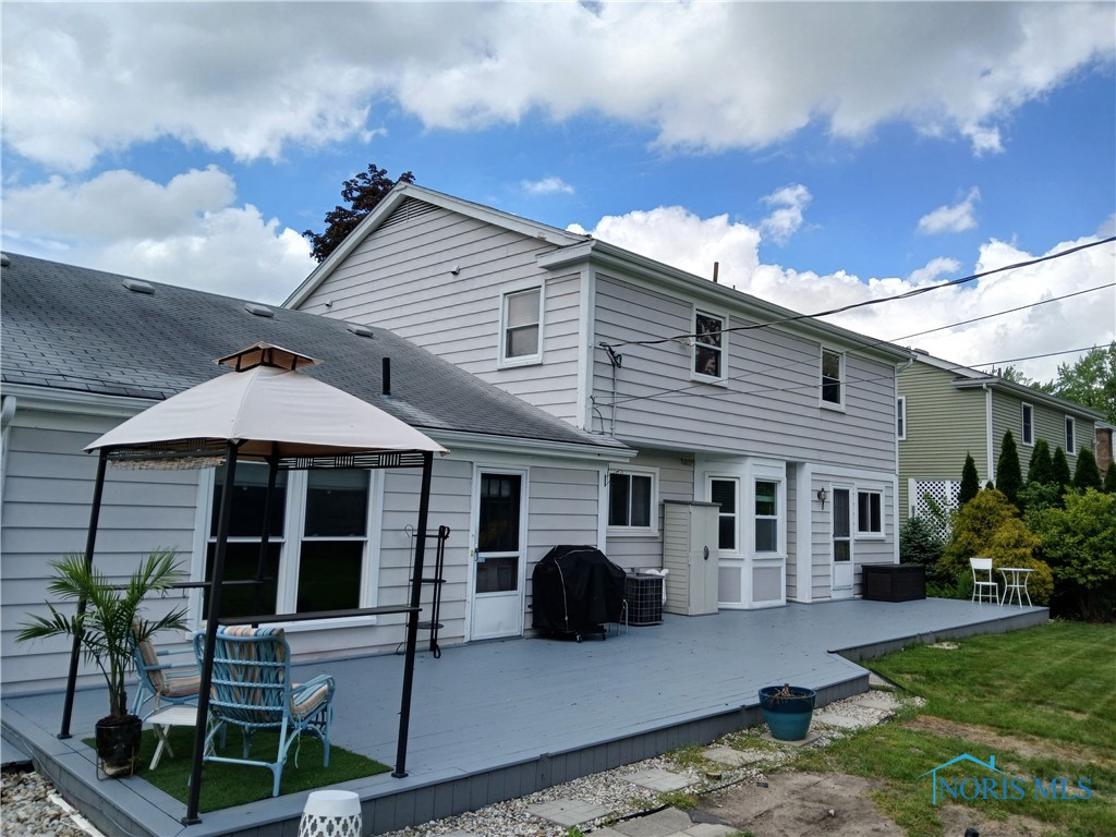 4718 Weldwood Lane, Sylvania, Ohio image 4