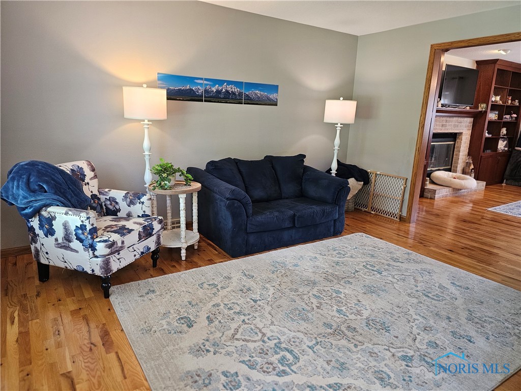 6665 Hunters Crossing, Maumee, Ohio image 6