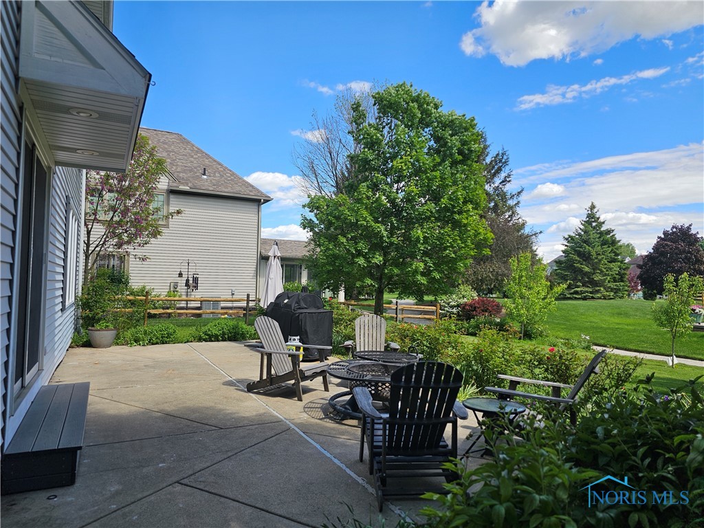 6665 Hunters Crossing, Maumee, Ohio image 43