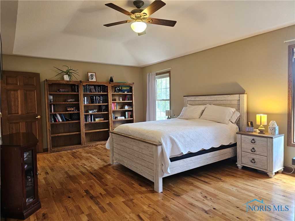 6665 Hunters Crossing, Maumee, Ohio image 35
