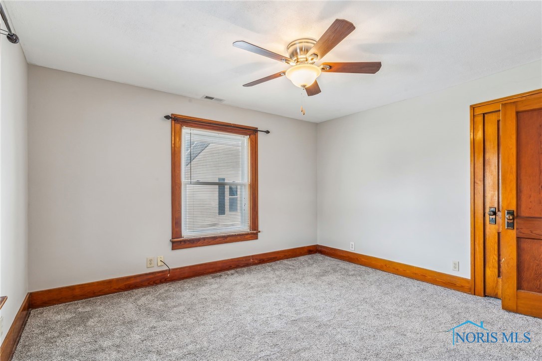 215 W Findlay Street, Carey, Ohio image 32