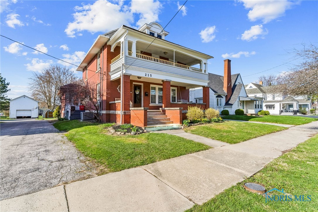 215 W Findlay Street, Carey, Ohio image 2