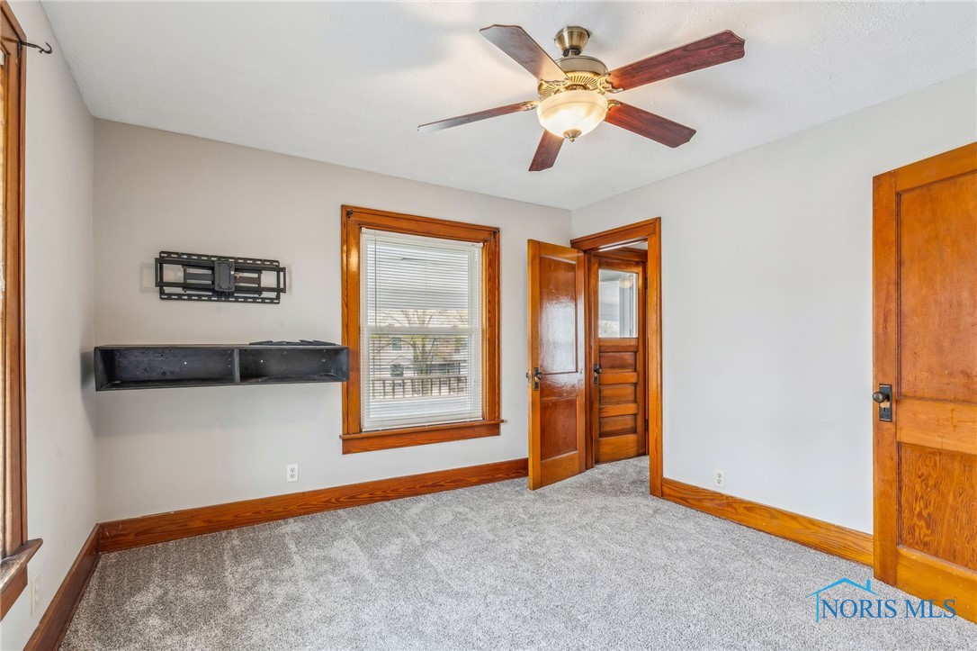 215 W Findlay Street, Carey, Ohio image 34
