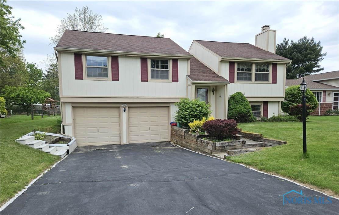 6524 Glenhurst Drive, Maumee, Ohio image 3