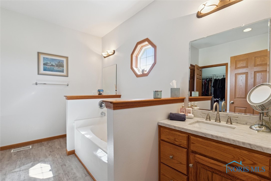 16782 W Moline Martin Road, Graytown, Ohio image 23
