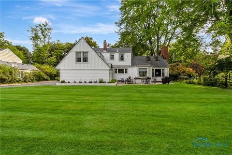 Tiny photo for 2929 Meadowwood Drive, Toledo, OH 43606 (MLS # 6136662)