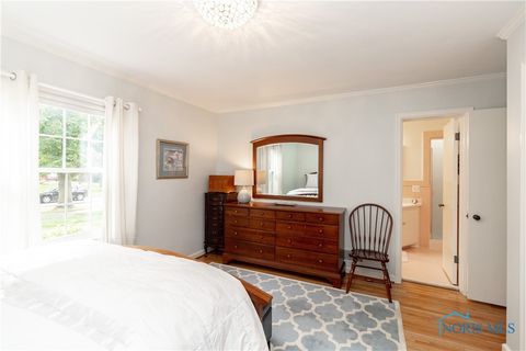 Tiny photo for 2929 Meadowwood Drive, Toledo, OH 43606 (MLS # 6136662)