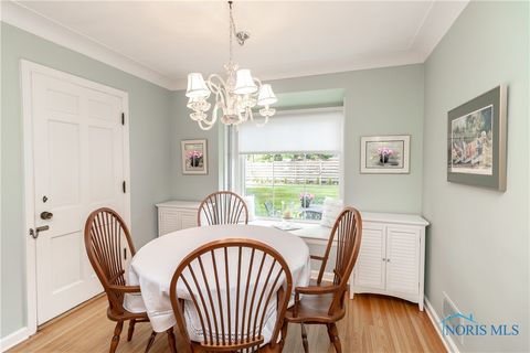Tiny photo for 2929 Meadowwood Drive, Toledo, OH 43606 (MLS # 6136662)