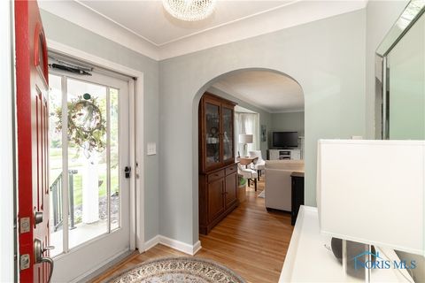 Tiny photo for 2929 Meadowwood Drive, Toledo, OH 43606 (MLS # 6136662)