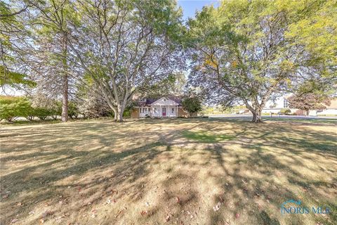 Tiny photo for 801 N Shoop Avenue, Wauseon, OH 43567 (MLS # 6136168)