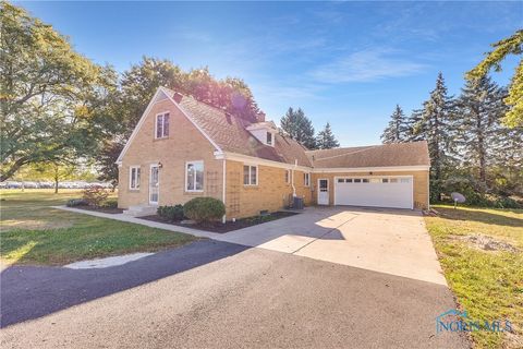 Tiny photo for 801 N Shoop Avenue, Wauseon, OH 43567 (MLS # 6136168)